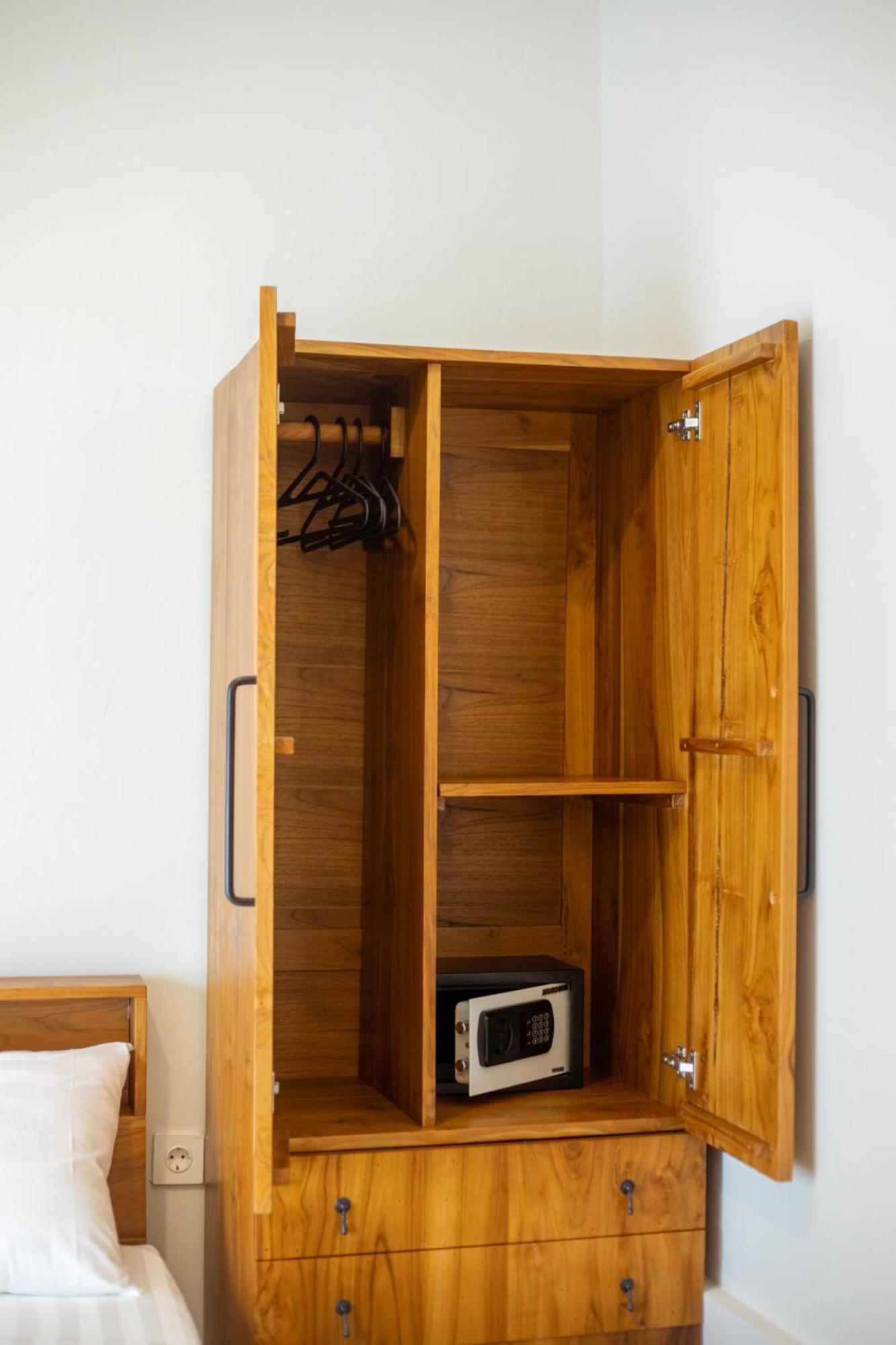 Baliem Coliving Aparthotel Jimbaran Екстериор снимка